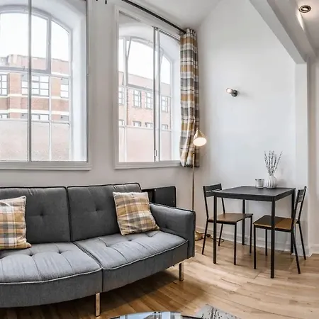 Apartament At 41 Bradford Street